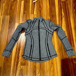 Lululemon Define Jacket sz 8